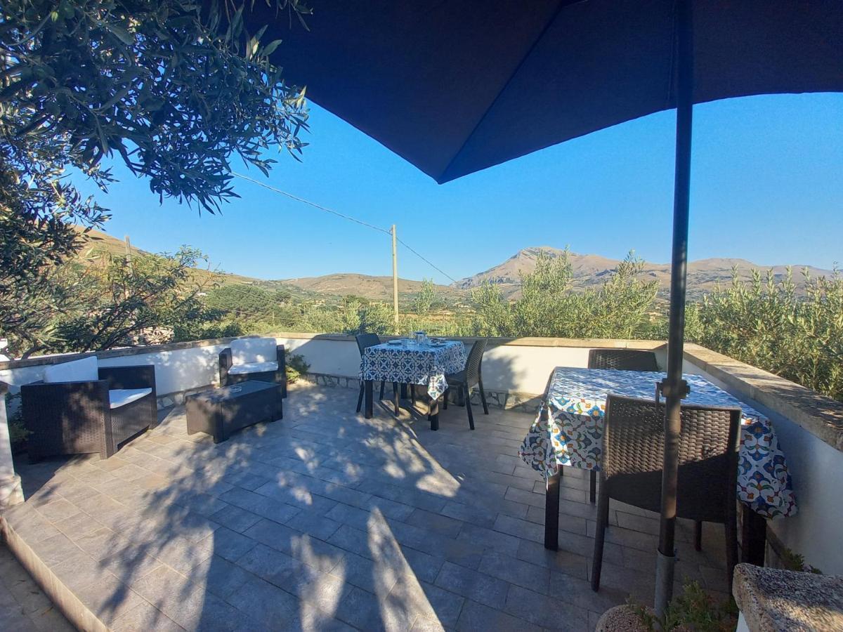 Ibiscus Bed & Breakfast Castellammare del Golfo Exterior photo